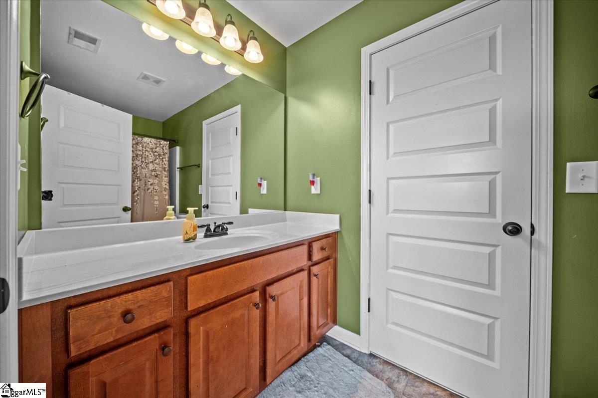 100 Onslow Court Simpsonville, SC 29680 - Photo 27 of 36