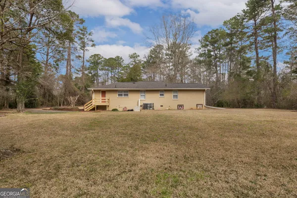 $1,850 | 1496 Wesleyan Drive, Macon, GA 31210