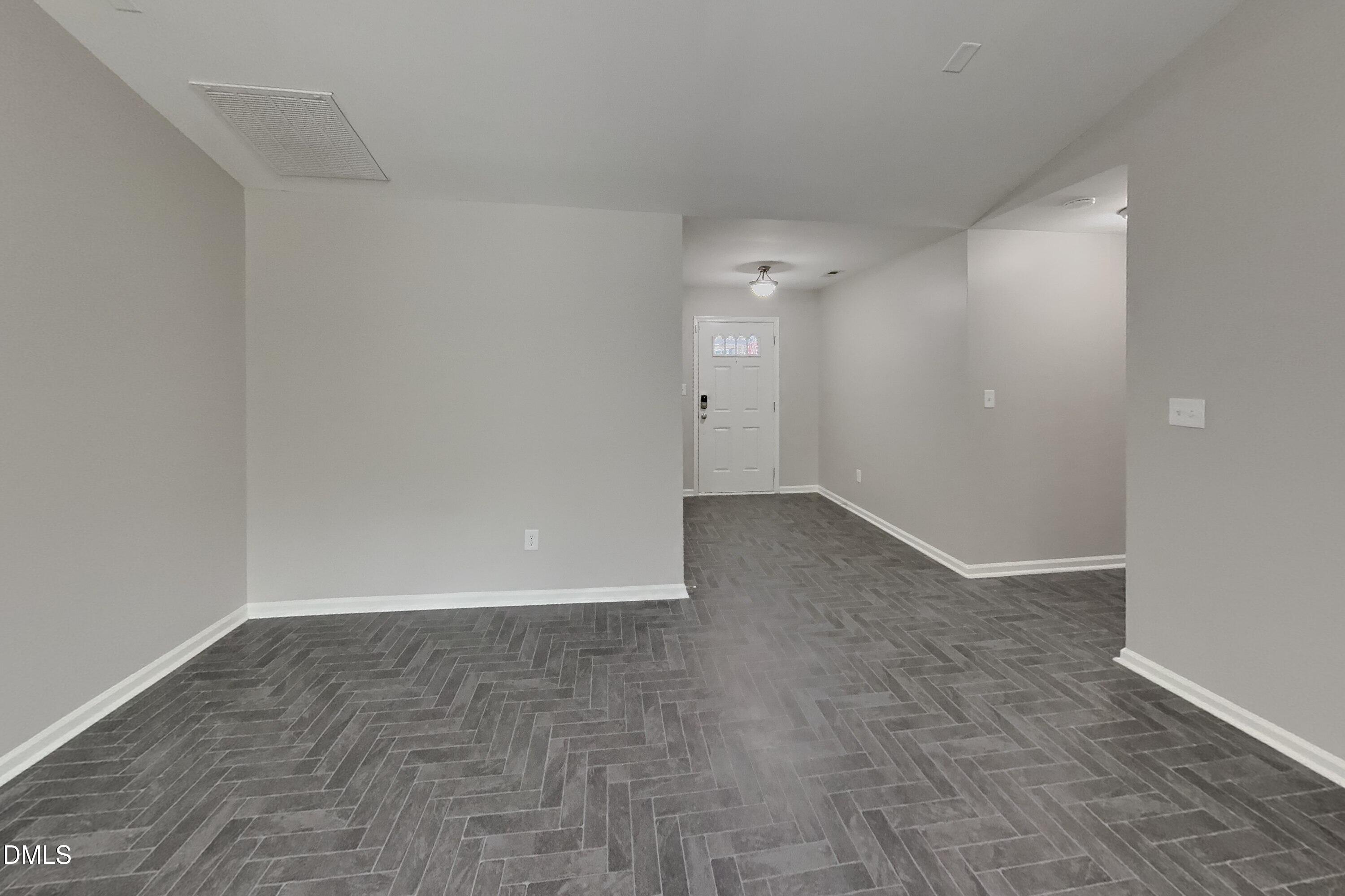 295 New Castle Lane Spring Lake, NC 28390 - Photo 2 of 18 1_Image_PeNWVjQ47a