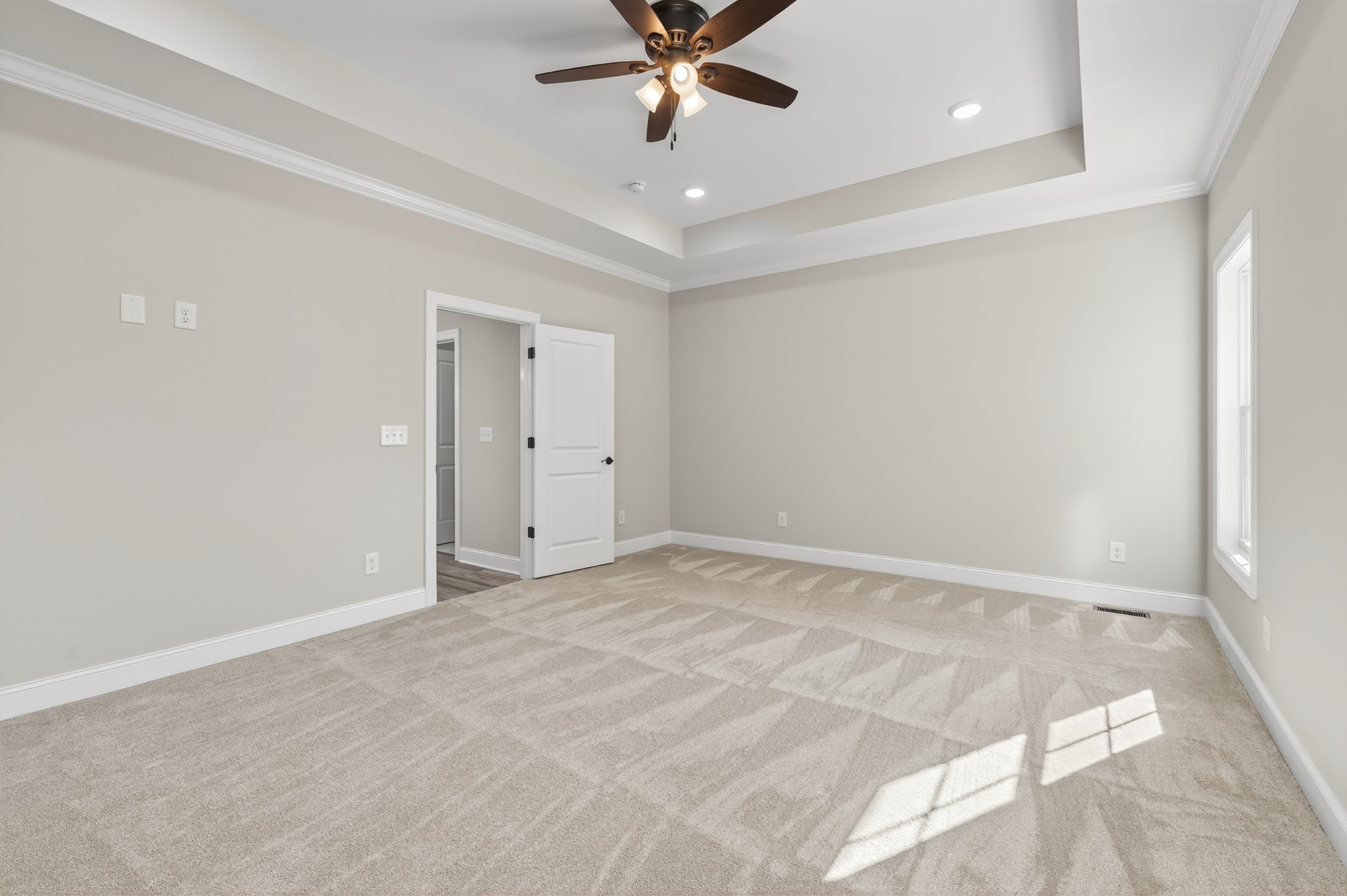 702 Meadow Road Mount Pleasant, TN 38474 - Photo 27 of 51 a view of an empty room