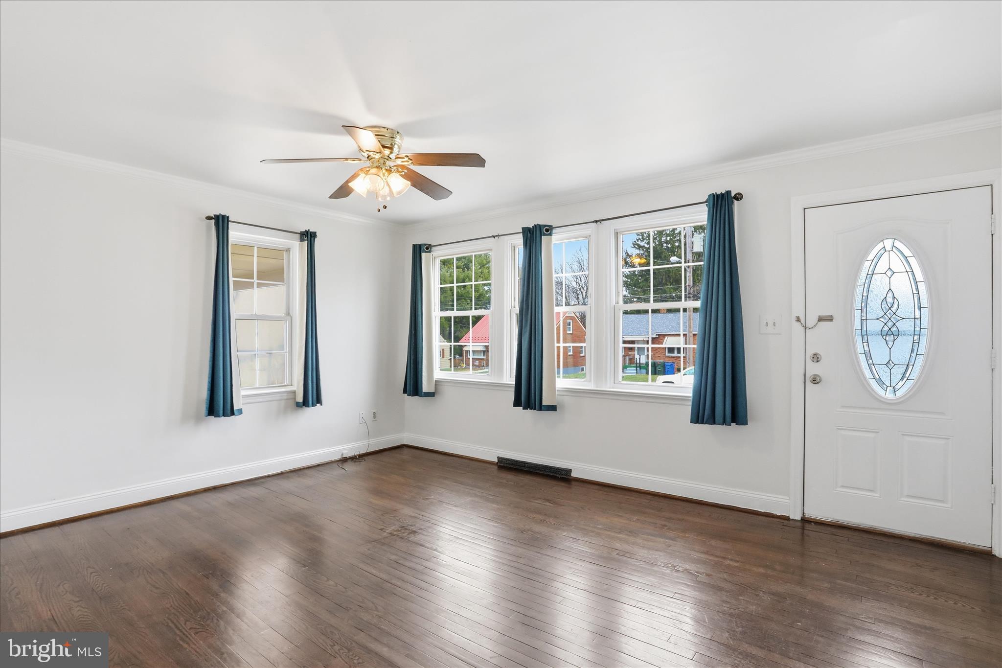 217 Nottingham Road Hagerstown, MD 21740 - Photo 6 of 30