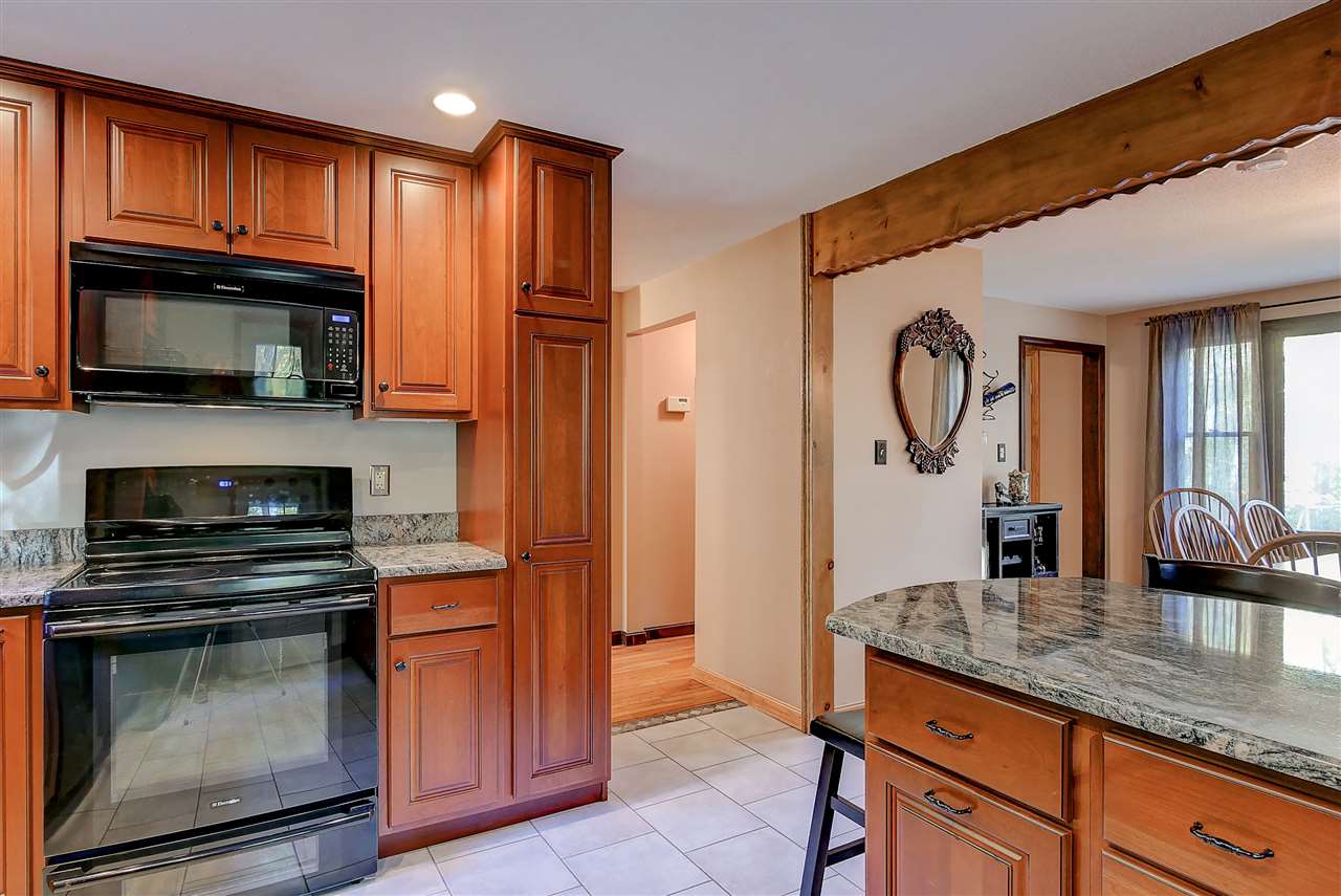 93 Kilrea Road Derry, NH 03038 - Photo 12 of 27