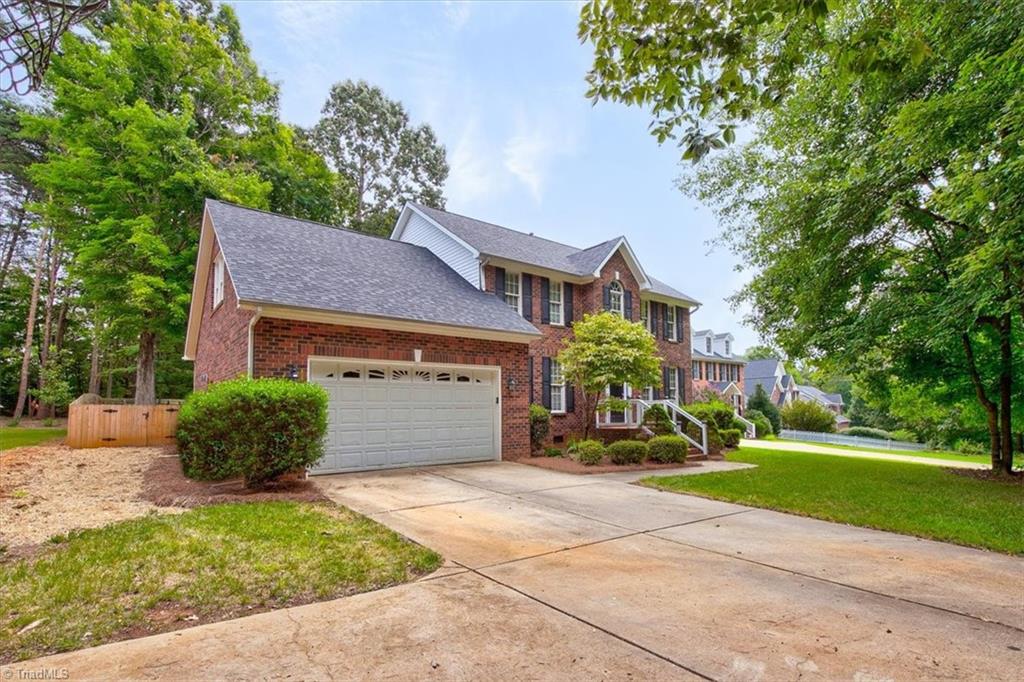 3892 Waterview Road High Point, NC 27265 - Photo 2 of 36 Gallery Image 2