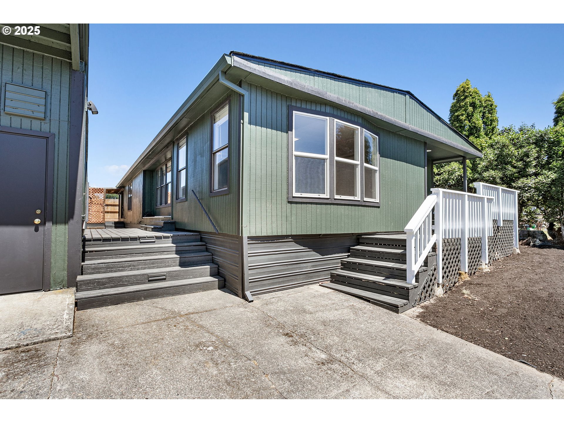 9095 Southwest Line Drive Cornelius, OR 97113 - Photo 1 of 37