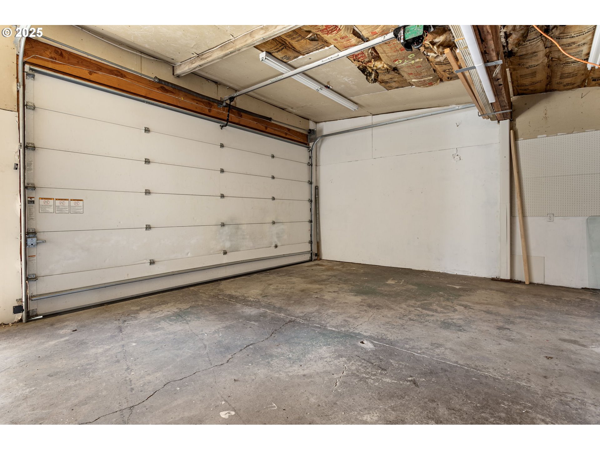 9095 Southwest Line Drive Cornelius, OR 97113 - Photo 26 of 37 Shop