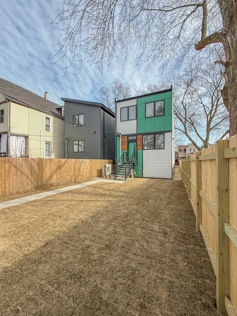 6328 South Rhodes Avenue Chicago, IL 60637 - Photo 23 of 41 Gallery Image 23