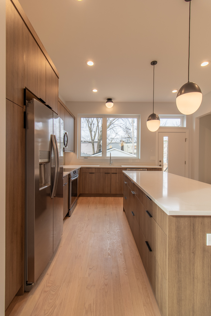 6328 South Rhodes Avenue Chicago, IL 60637 - Photo 7 of 41 Gallery Image 7