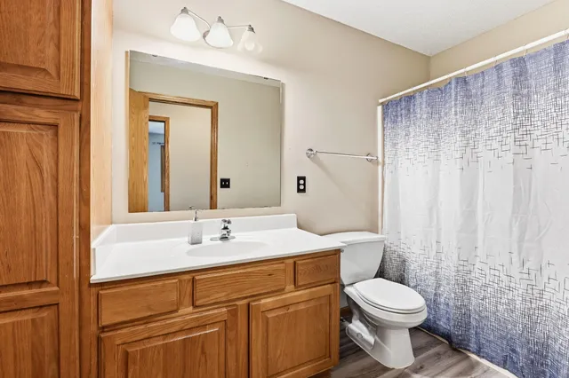 $414,998 | 2106 Sunny View Lane, Northfield, MN 55057