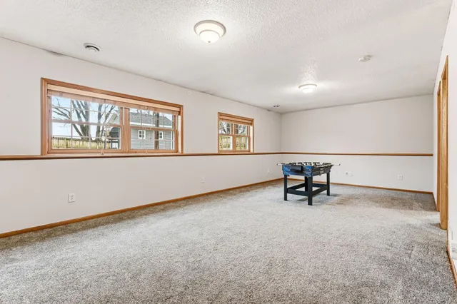 $414,998 | 2106 Sunny View Lane, Northfield, MN 55057