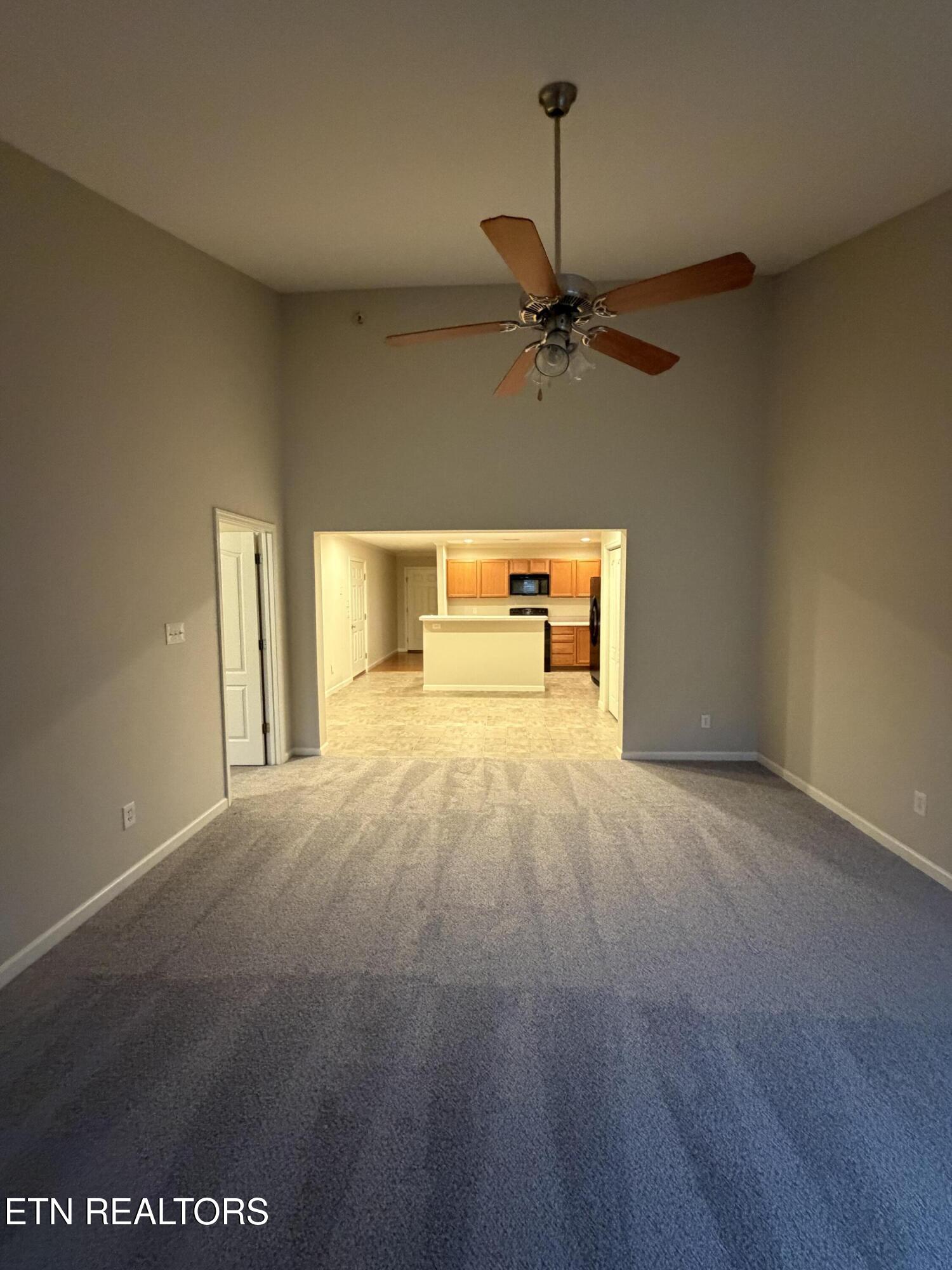 3707 Sean Grove Way Knoxville, TN 37921 - Photo 7 of 20 40DA1B39-2F75-44ED-8DE3-7855D7BAA2FF