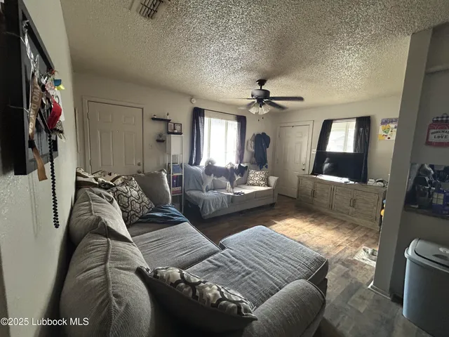 $1,000 | 2317 15th Street, Lubbock, TX 79401