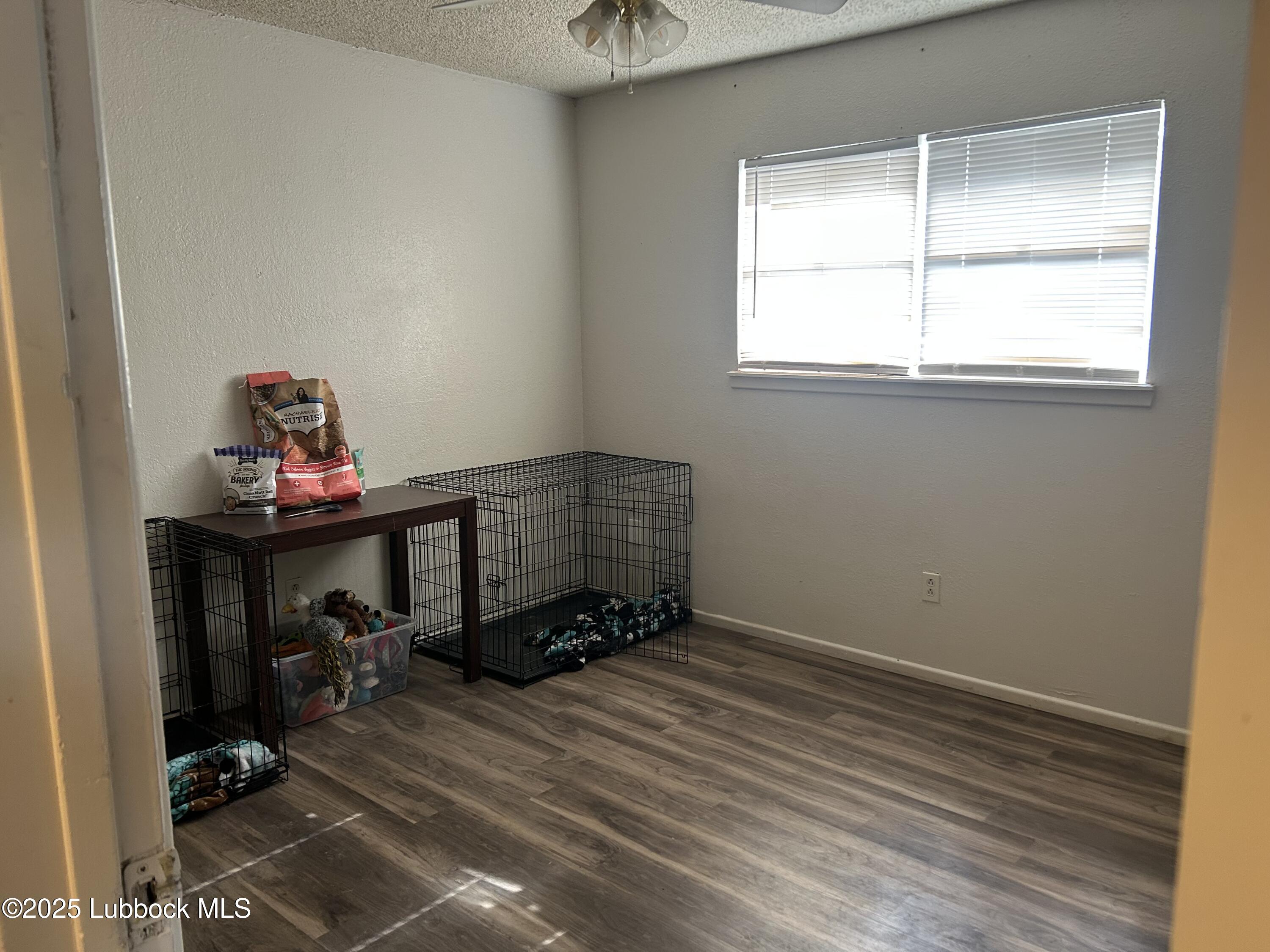 2317 15th Street Lubbock, TX 79401 - Photo 7 of 11 IMG_7614