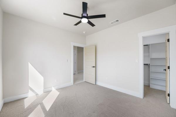 508 Luzon Street Tool, TX 75143 - Photo 29 of 40 a view of room with a ceiling fan