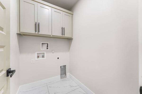 508 Luzon Street Tool, TX 75143 - Photo 31 of 40 a view of kitchen with white cabinets