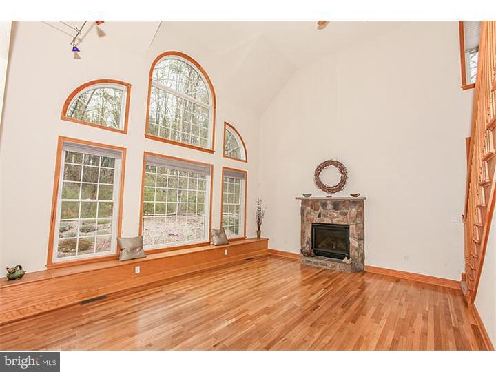 1873 St Peters Road Pottstown, PA 19465 - Photo 14 of 25 Great Room