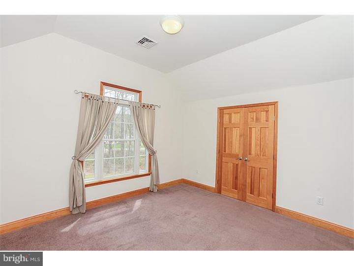 1873 St Peters Road Pottstown, PA 19465 - Photo 20 of 25 Bedroom 4
