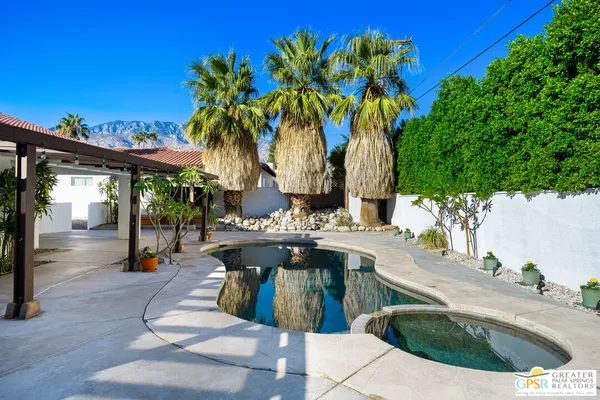 $4,700 | 2750 East Vincentia Road, Palm Springs, CA 92262