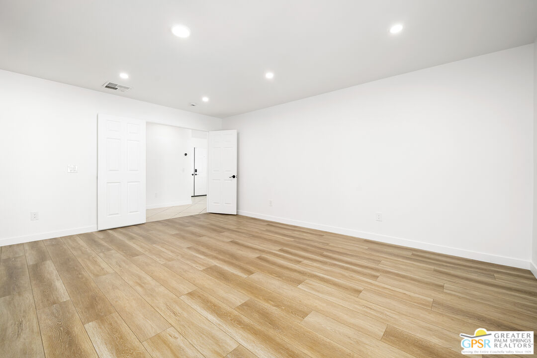 2750 East Vincentia Road Palm Springs, CA 92262 - Photo 48 of 55 a view of an empty room