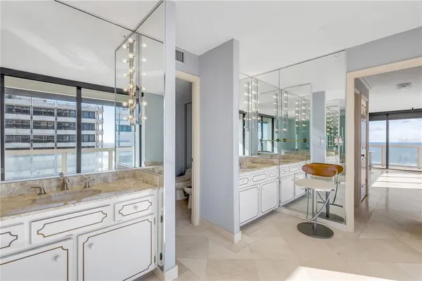 $1,280,000 | 3000 North Atlantic Avenue, Unit 180, Daytona Beach, FL 32118