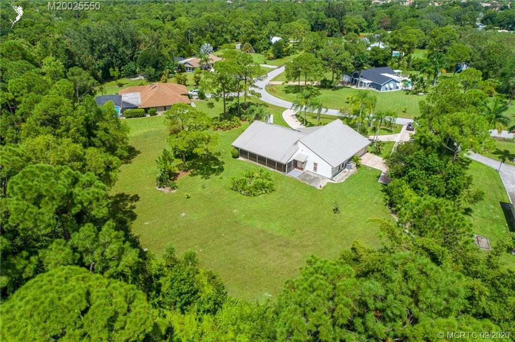 2053 Southwest Pitts Terrace Stuart, FL 34997 - Photo 36 of 40 Gallery Image 36