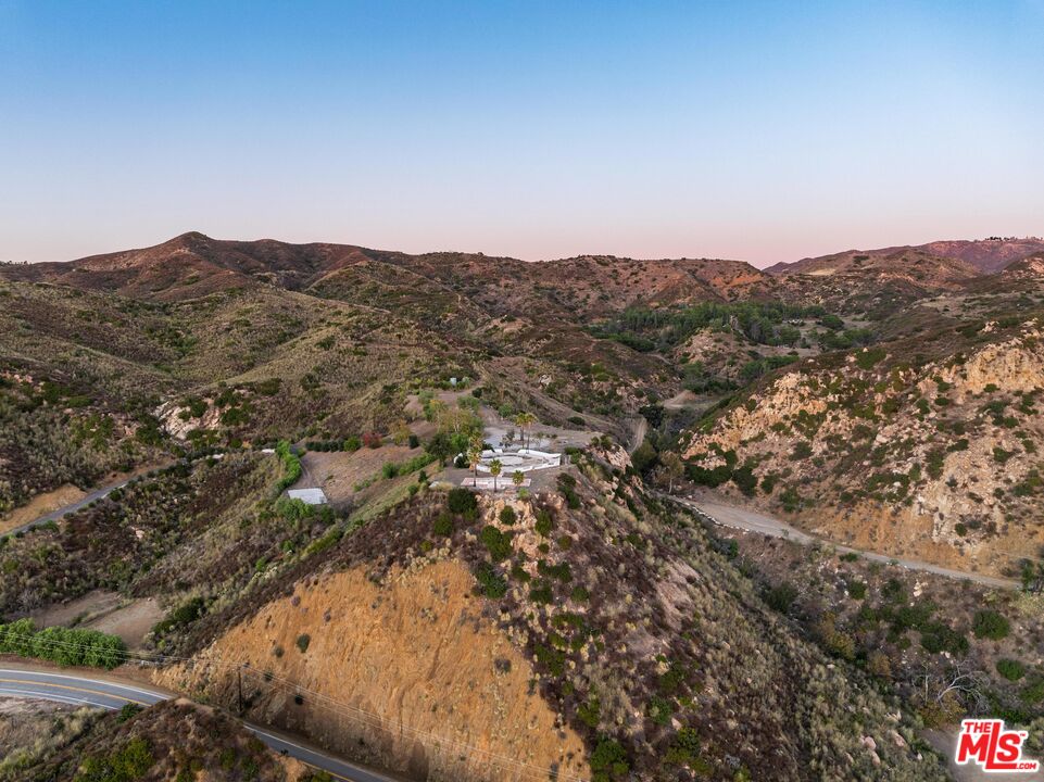 3030 Encinal Canyon Road Malibu, CA 90265 - Photo 21 of 22 an aerial view of residential house and green space