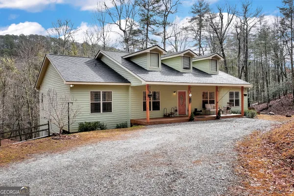 $645,000 | 812 Covecrest Drive, Tiger, GA 30576
