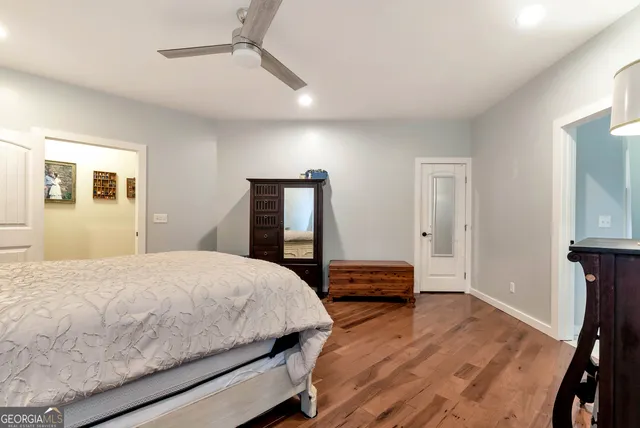 a view of a storage & utility room