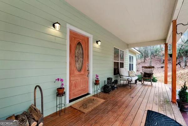 $645,000 | 812 Covecrest Drive, Tiger, GA 30576