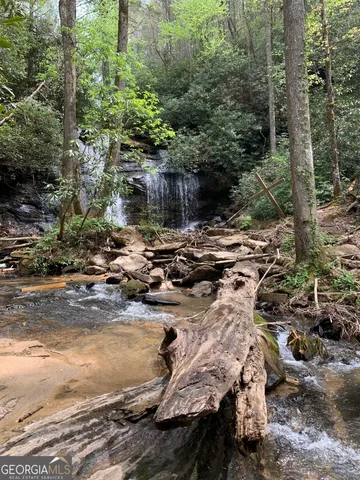 $649,900 | 812 Covecrest Drive, Tiger, GA 30576