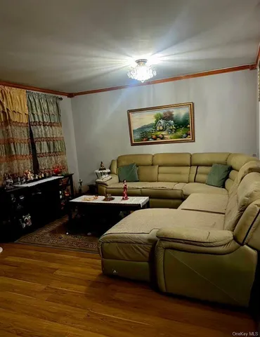 $3,200 | 97-48 91st Street, Unit 2D | Ozone Park