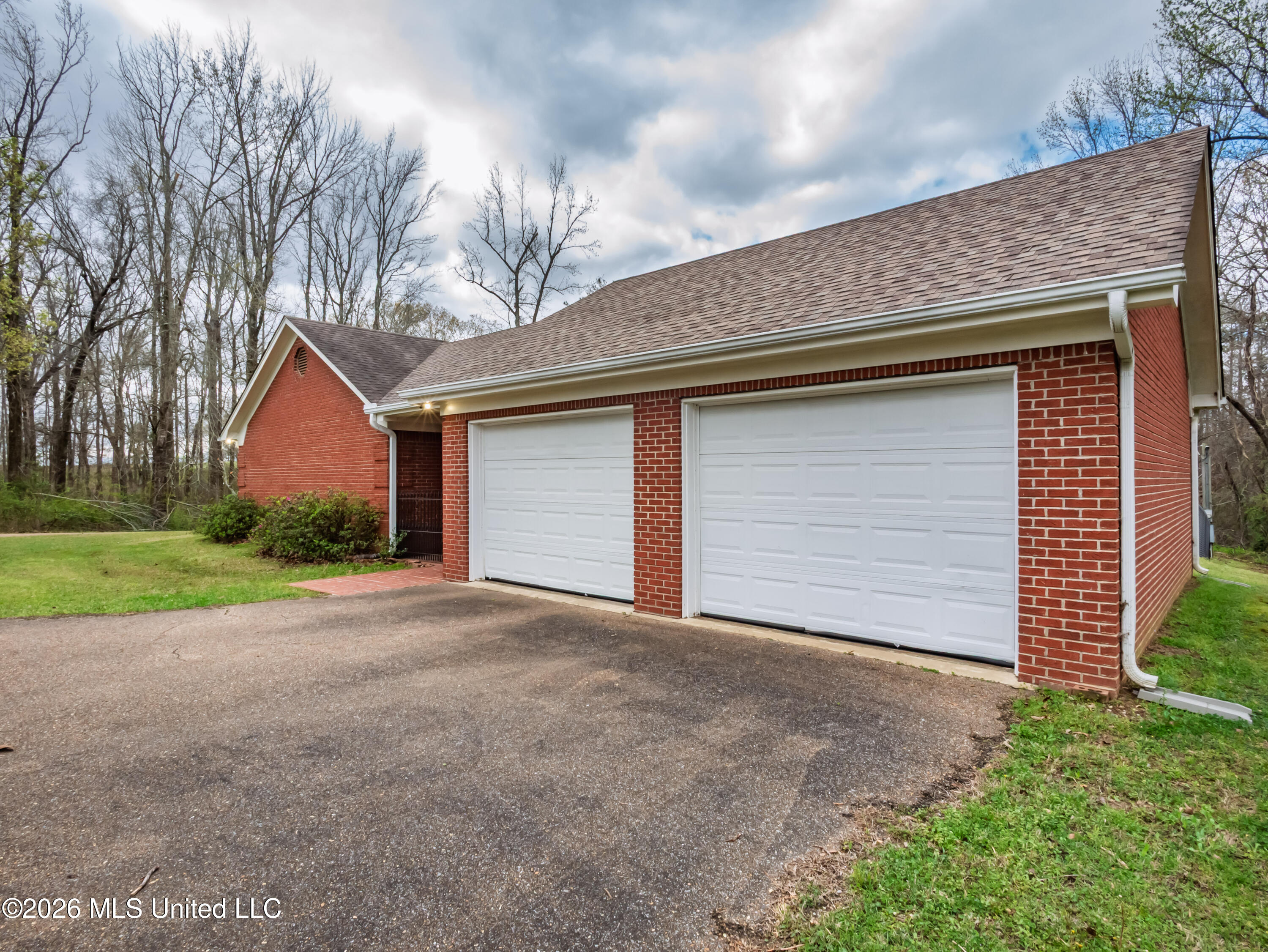642 Deer Run Batesville, MS 38606 - Photo 45 of 72 642 Deer Run Rd Batesville MS_2026-03-16