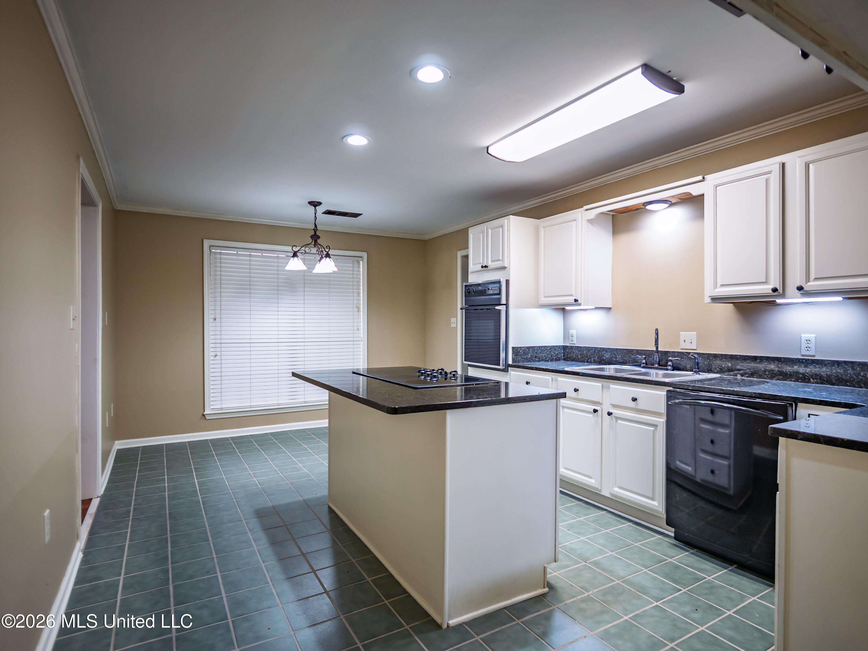 642 Deer Run Batesville, MS 38606 - Photo 5 of 72 642 Deer Run Rd Batesville MS_2026-03-16