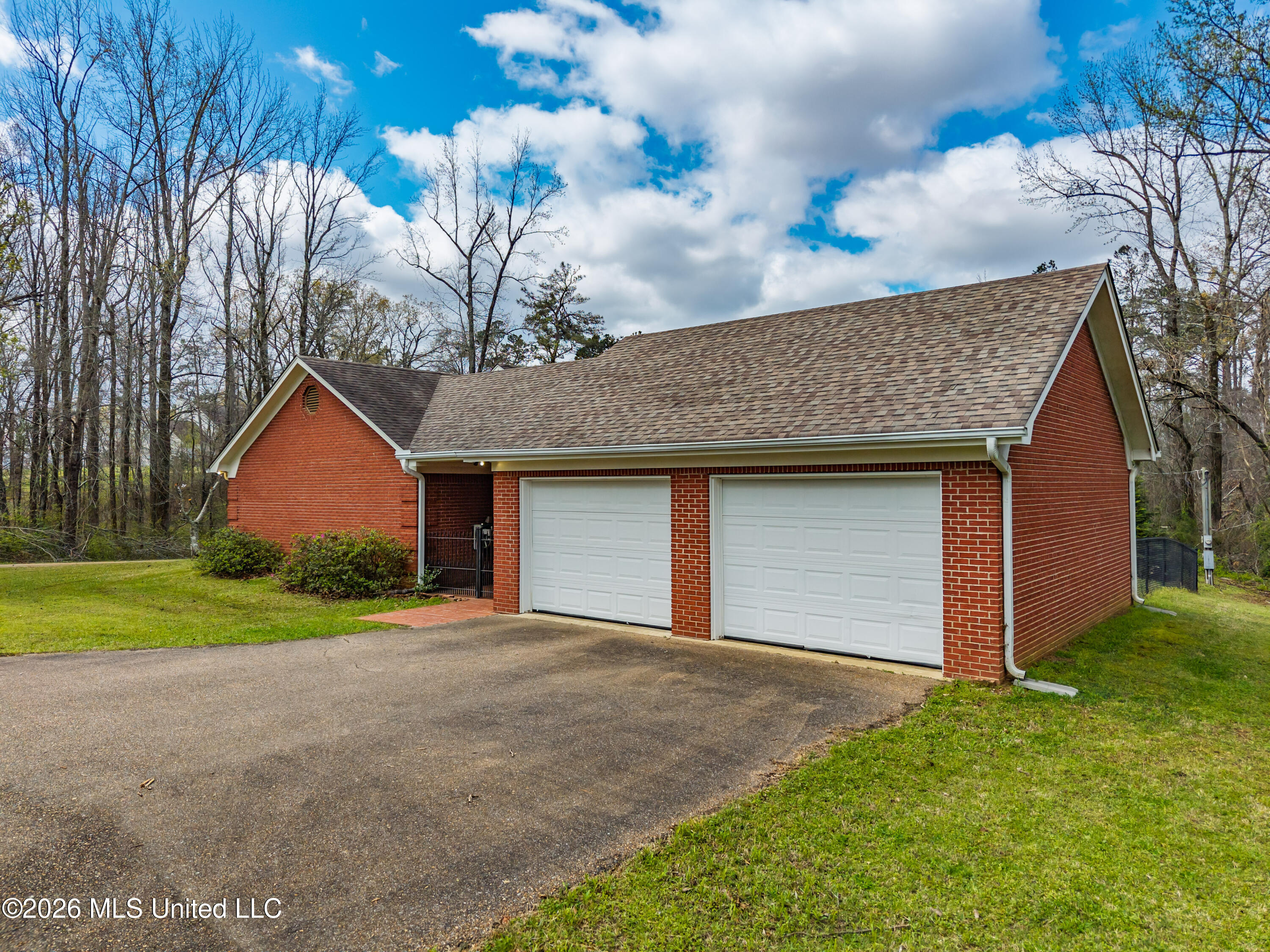 642 Deer Run Batesville, MS 38606 - Photo 52 of 72 642 Deer Run Rd Batesville MS_2026-03-16