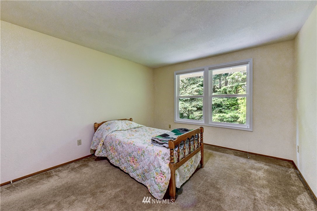 2407 243rd Place Southeast Bothell, WA 98021 - Photo 19 of 27