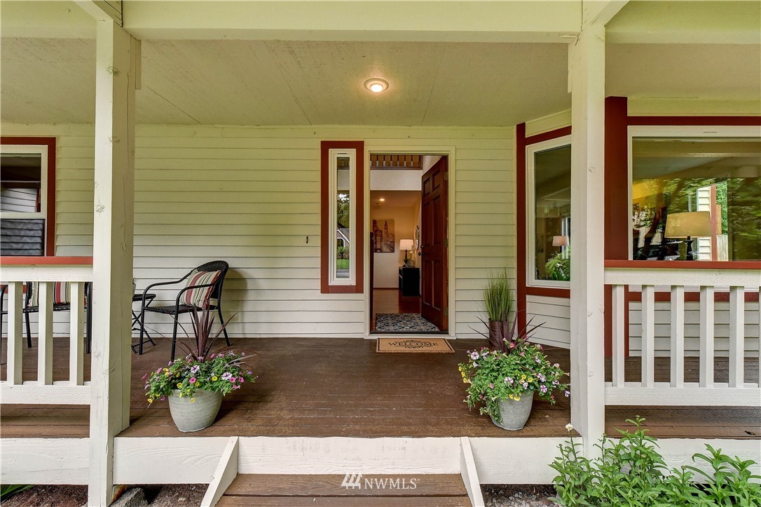 2407 243rd Place Southeast Bothell, WA 98021 - Photo 3 of 27
