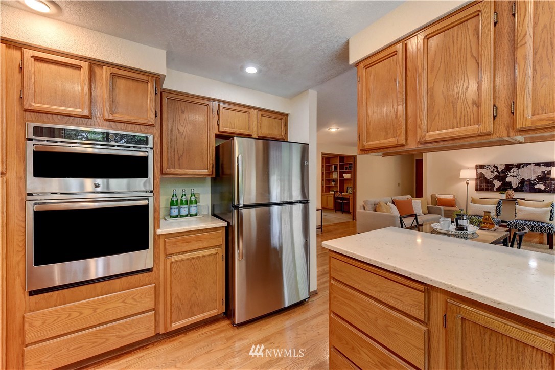 2407 243rd Place Southeast Bothell, WA 98021 - Photo 9 of 27