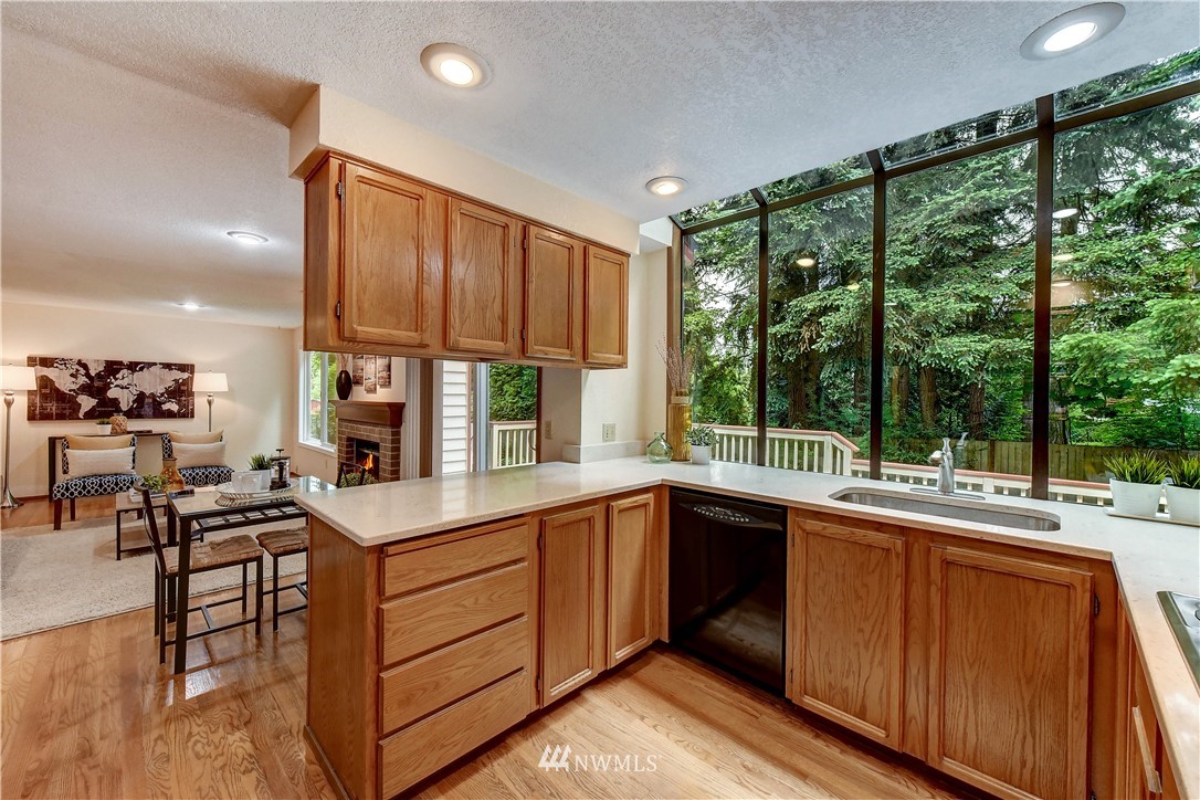 2407 243rd Place Southeast Bothell, WA 98021 - Photo 10 of 27