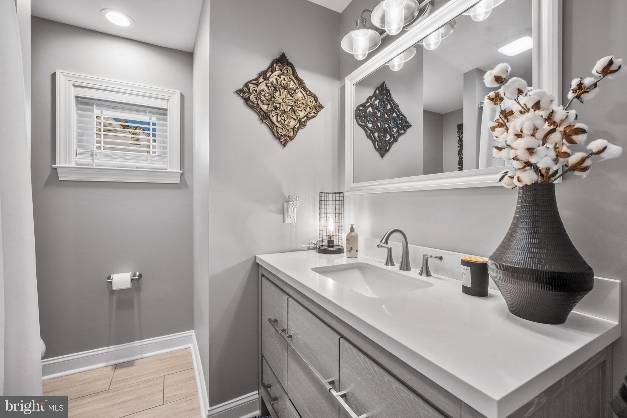 7 Sycamore Road Levittown, PA 19056 - Photo 13 of 34 Gallery Image 13