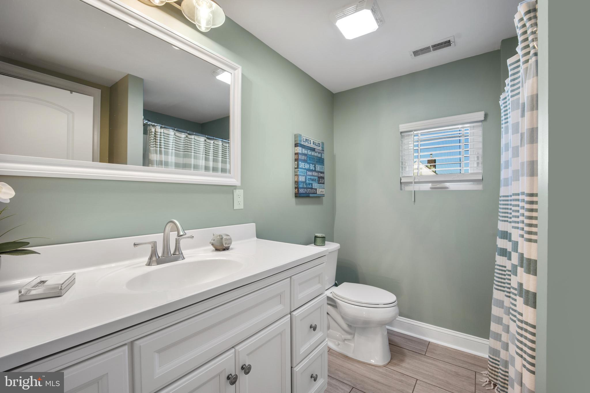 7 Sycamore Road Levittown, PA 19056 - Photo 23 of 34 Gallery Image 23