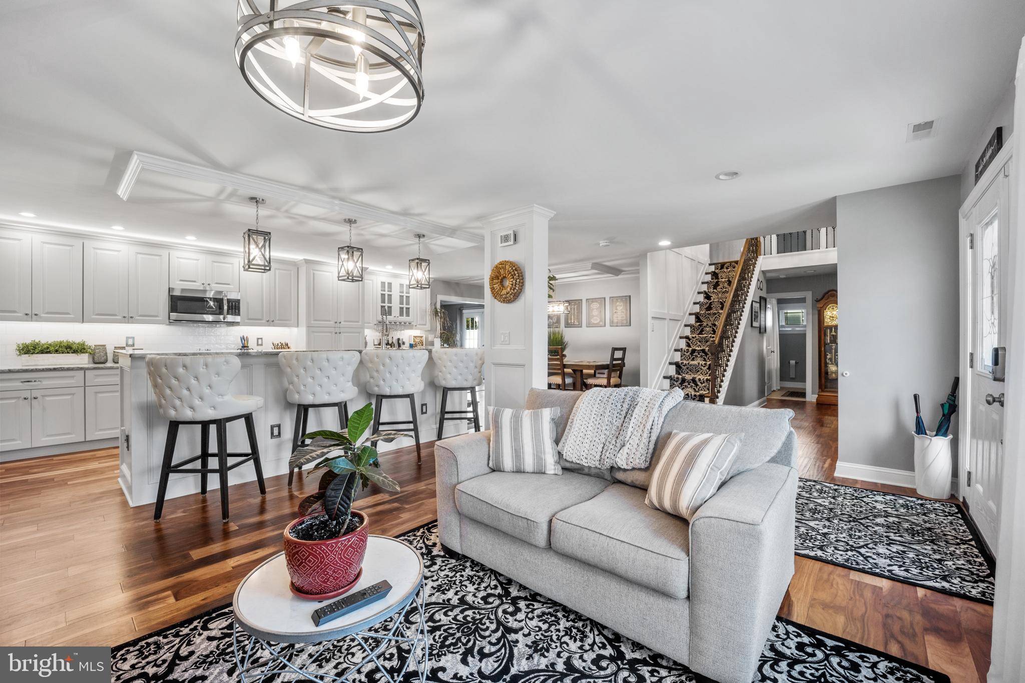 7 Sycamore Road Levittown, PA 19056 - Photo 4 of 34 Gallery Image 4
