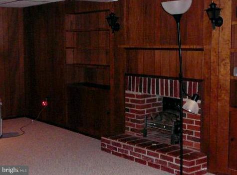 2040 Rolling Rd. Baltimore, MD 21244 - Photo 5 of 17 Family Room