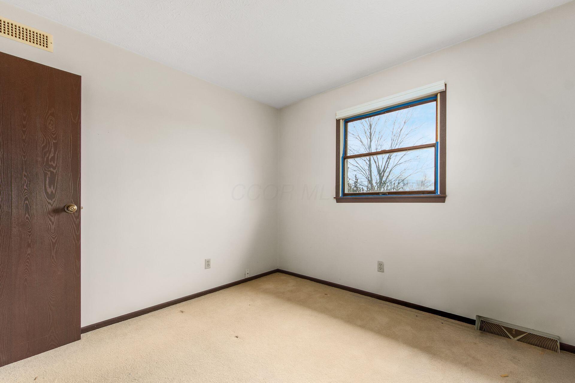 270 West Orange Road Delaware, OH 43015 - Photo 20 of 34 024_449349c_M 270 W Orange042