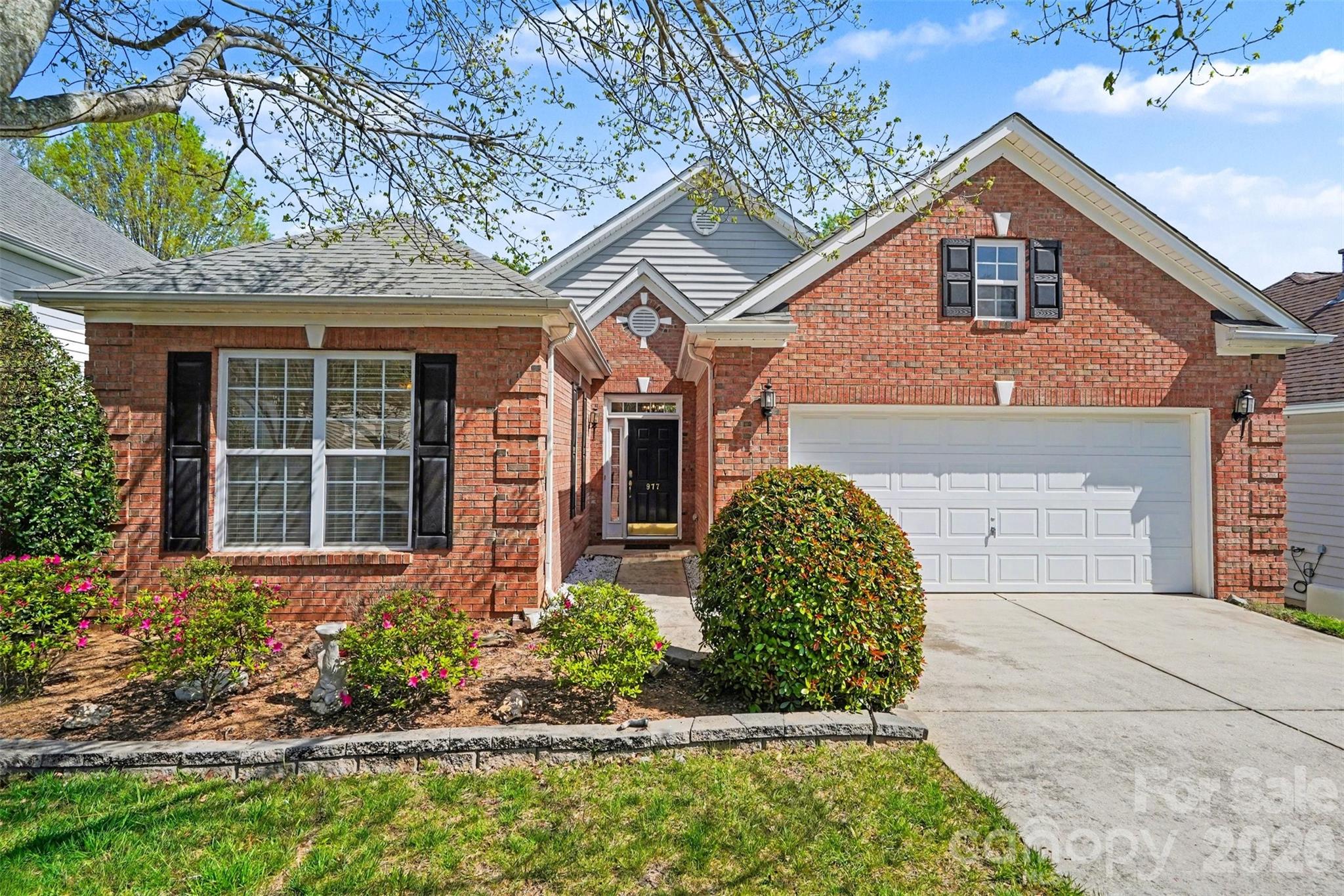 977 Platinum Drive Fort Mill, SC 29708 - Photo 4 of 41 front view of a house