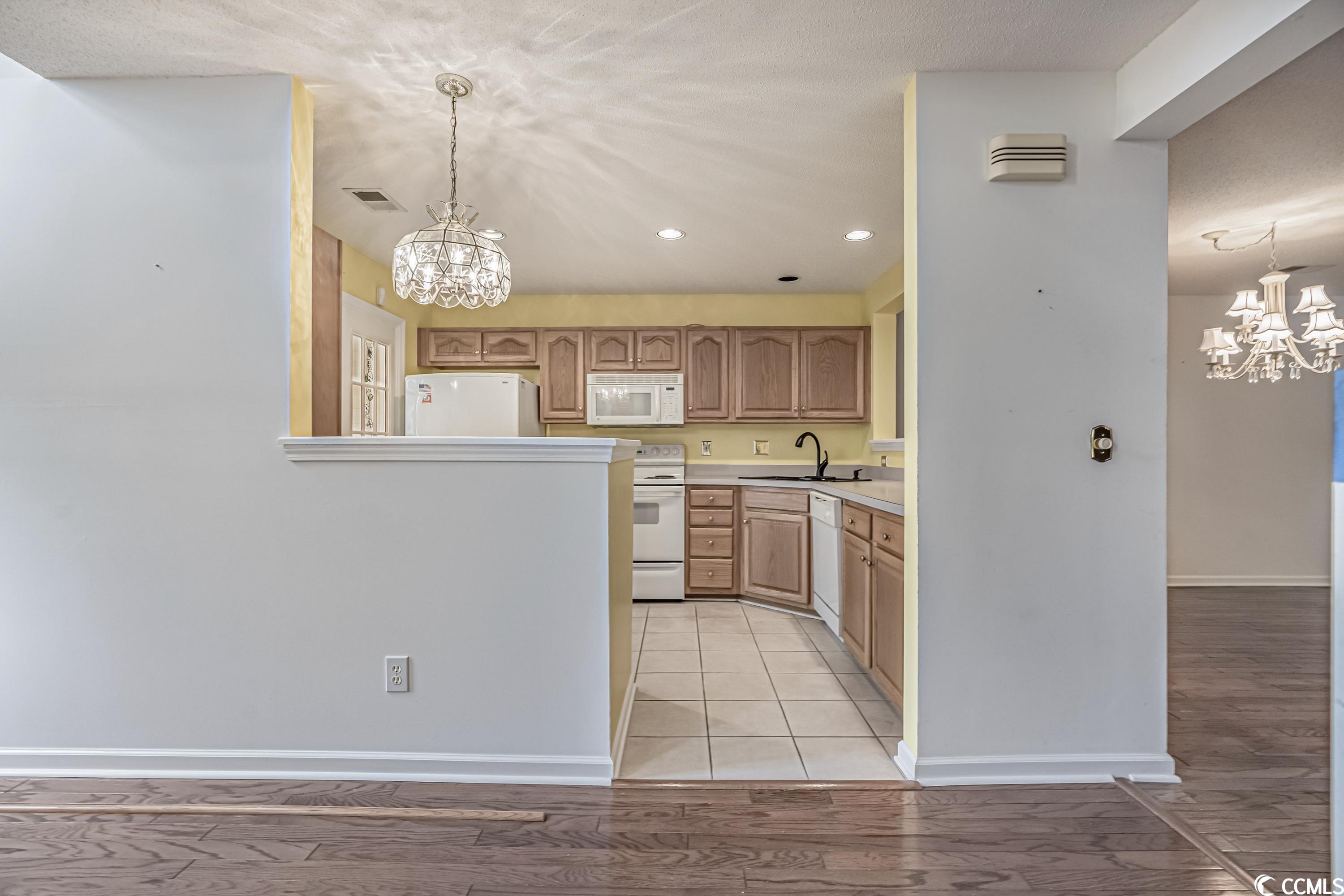 198 Wimbledon Way, Unit 198 Murrells Inlet, SC 29576 - Photo 13 of 40 Gallery Image 13