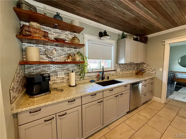 $299,900 | 50 Birchwood Drive, Gouverneur, NY 13642