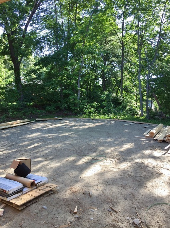 27 Birch Road Littleton, MA 01460 - Photo 6 of 22 a view of a tennis court