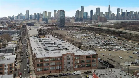 $715,000 | 300 Communipaw Avenue, Unit 154, Jersey City, NJ 07304