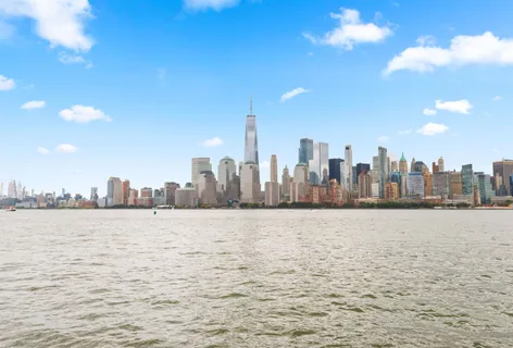 $715,000 | 300 Communipaw Avenue, Unit 154, Jersey City, NJ 07304