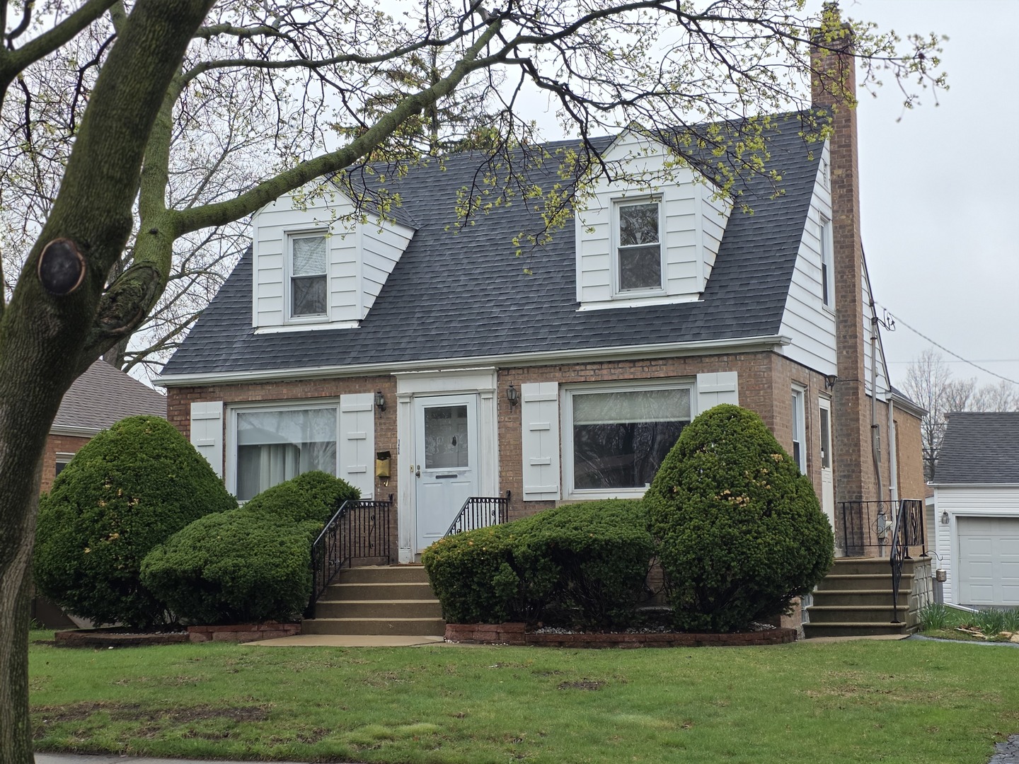 1456 North Rohde Avenue Berkeley, IL 60163 - Photo 1 of 25