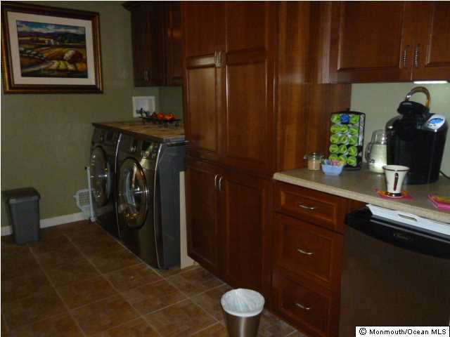 1138 Maxim Southard Road Howell, NJ 07731 - Photo 8 of 24 Additional Photo